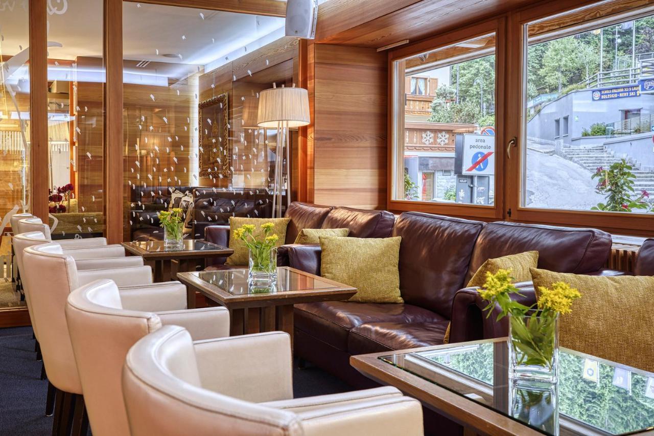 מדונה די קמפיליו Majestic Hotel מראה חיצוני תמונה
