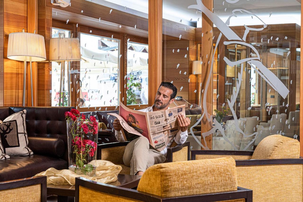 מדונה די קמפיליו Majestic Hotel מראה חיצוני תמונה