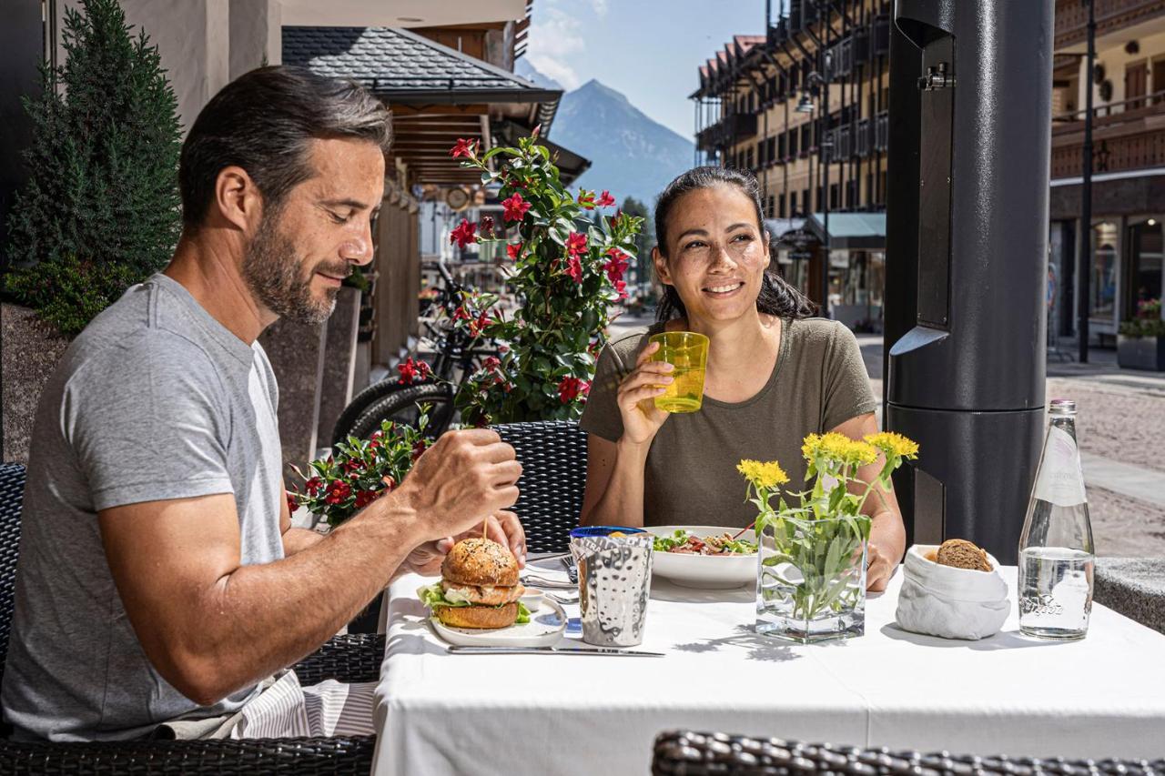 מדונה די קמפיליו Majestic Hotel מראה חיצוני תמונה