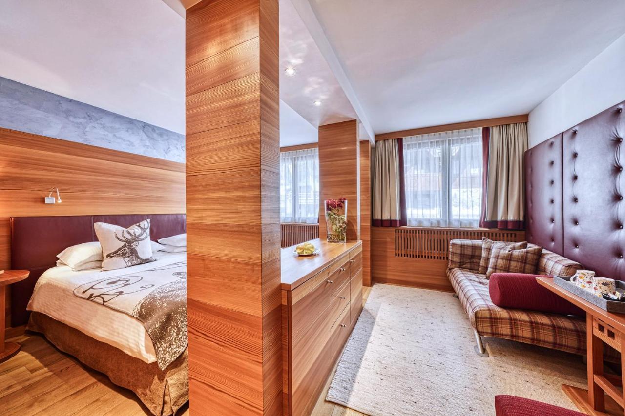 מדונה די קמפיליו Majestic Hotel מראה חיצוני תמונה
