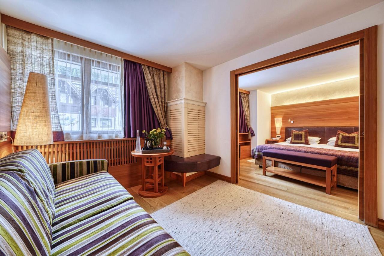 מדונה די קמפיליו Majestic Hotel מראה חיצוני תמונה
