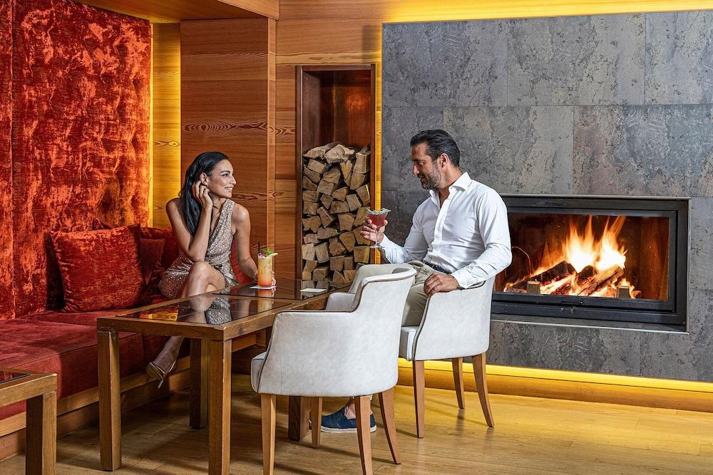 מדונה די קמפיליו Majestic Hotel מראה חיצוני תמונה